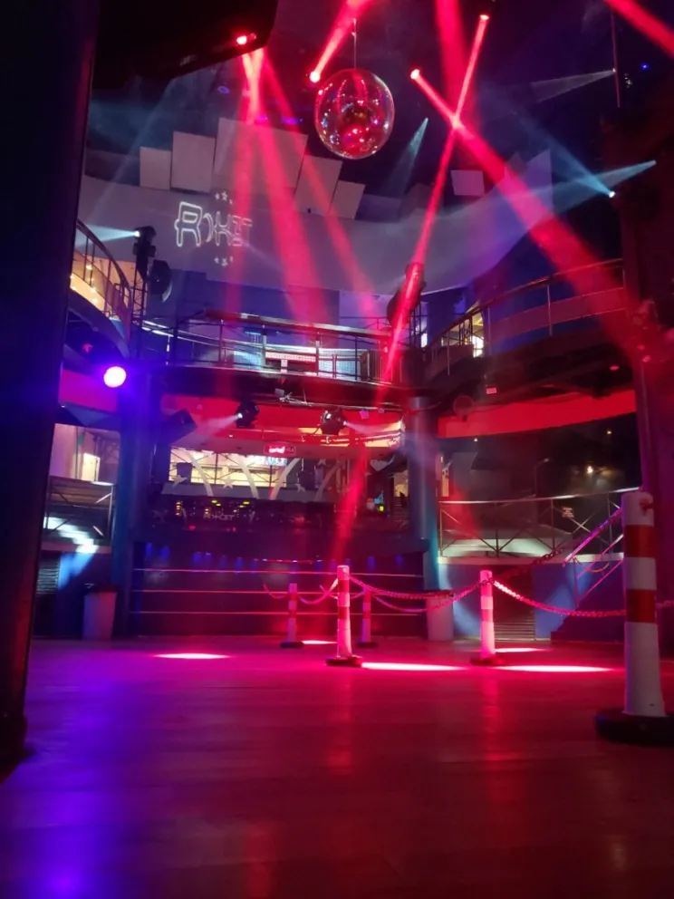 Roket abre sus puertas para residentes con una fiesta imperdible