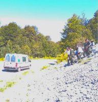 Evacuación de una persona accidentada en la zona de Lago Guillelmo