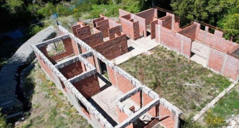Gestionan fondos para finalizar obras en el Bosque Municipal Llao Llao