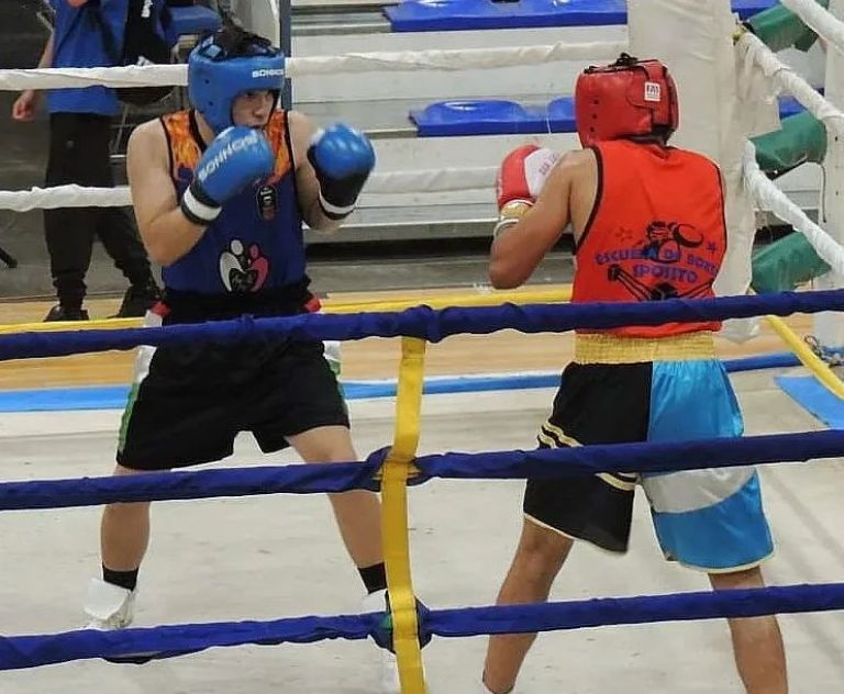 Los mejores jóvenes boxeadores del país llegan a competir a Dina Huapi