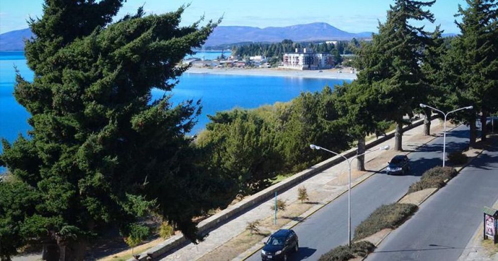 Antes del invierno, el municipio repavimentará toda la Costanera