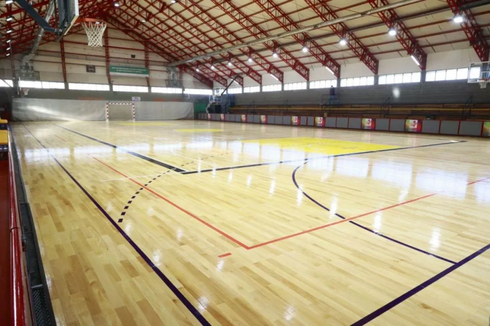 Se inauguró el nuevo piso del Gimnasio Municipal 3 